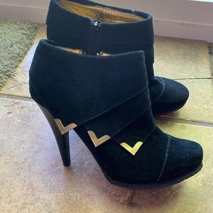Naughty Monkey Suede Leather Booties w Gold Trim